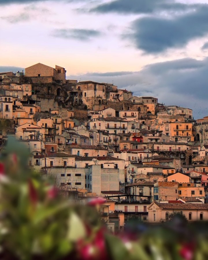 The History of Tursi: from the Arabic roots to the Digital Nomads.